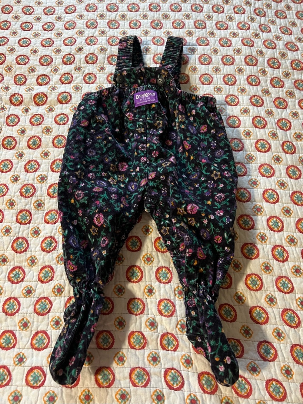 Oshkosh B’Gosh Vintage 80s Black Floral Courderoy Overalls size 3-6 months